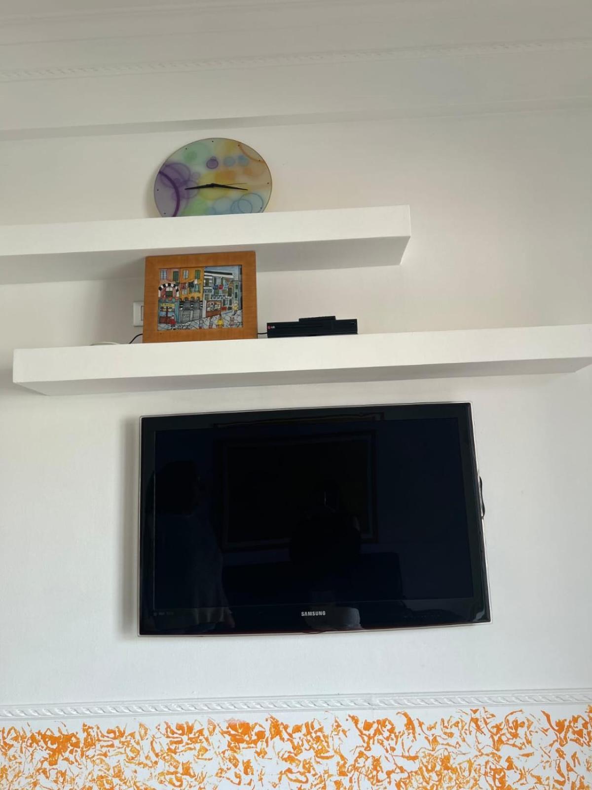 Color Dream Apartment Genoa