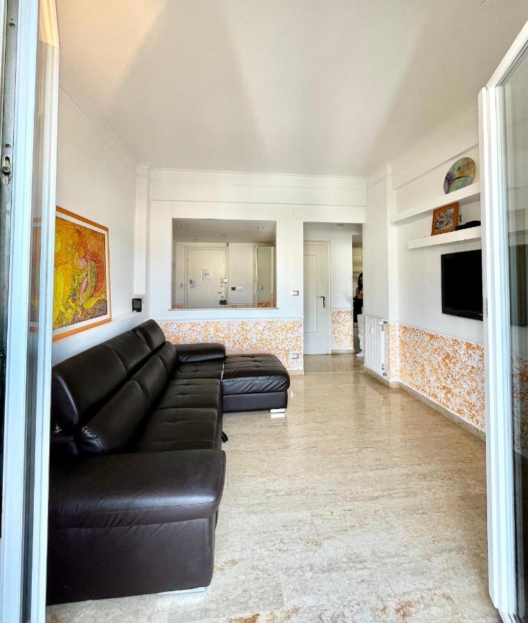 Color Dream Apartment *